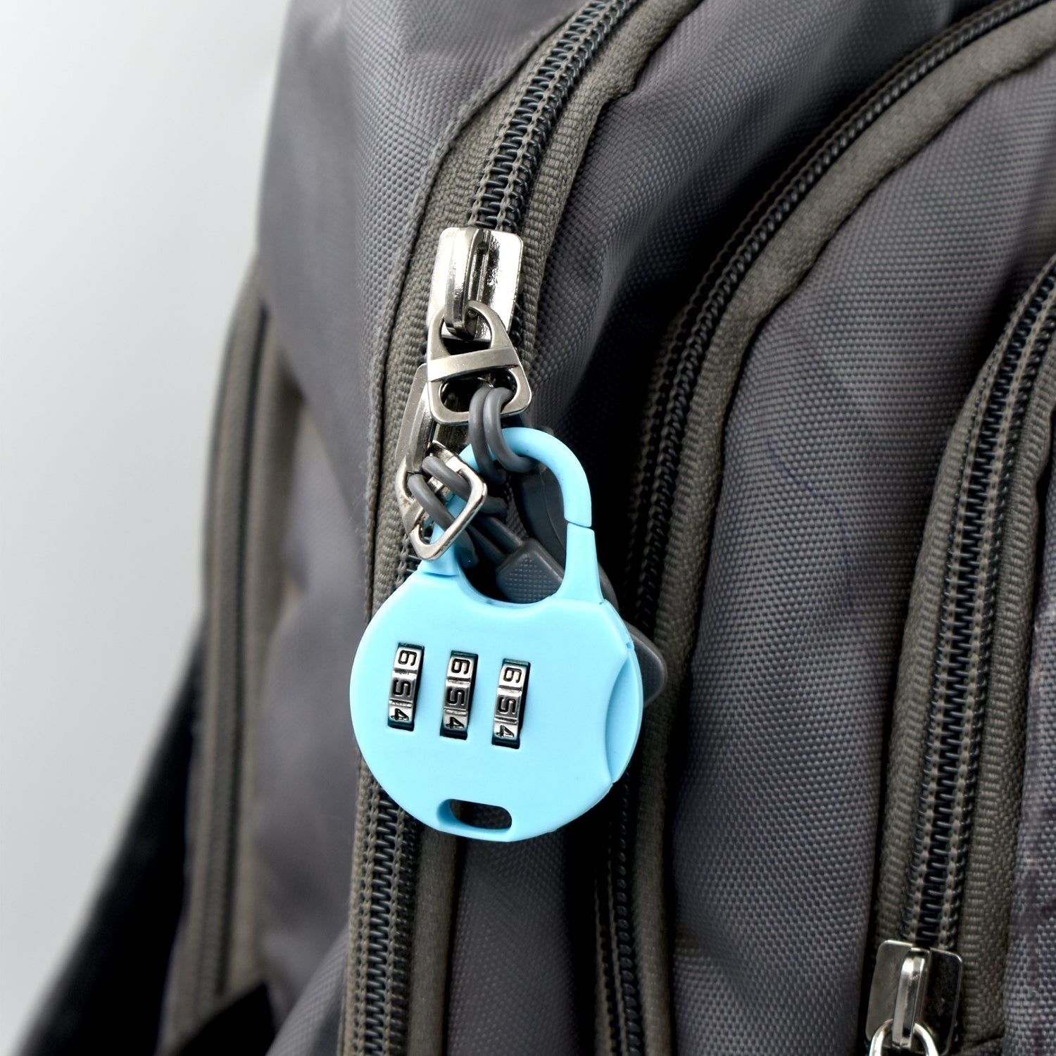 6108 3 Digit Zipper Lock and zipper tool used widely in all security purposes of zipper materials. 6108 3 Digit Zipper Lock and zipper tool used widely in all security purposes of zipper materials.